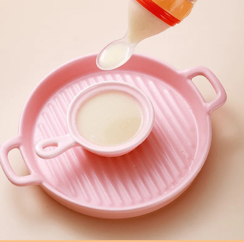 Safe useful silicone bottle with spoon to give your baby more tastes from fruits or food.