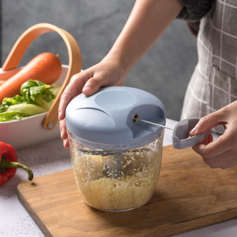Manual food cutter 500/900ml. Work with meat, vegetables, fruit and more.
Choose between more sizes.
