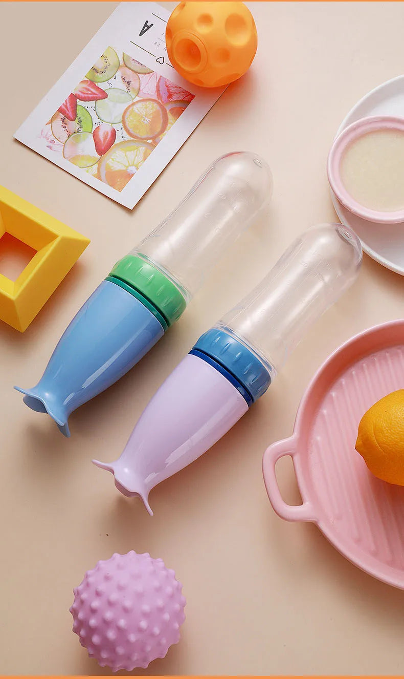 Safe useful silicone bottle with spoon to give your baby more tastes from fruits or food.