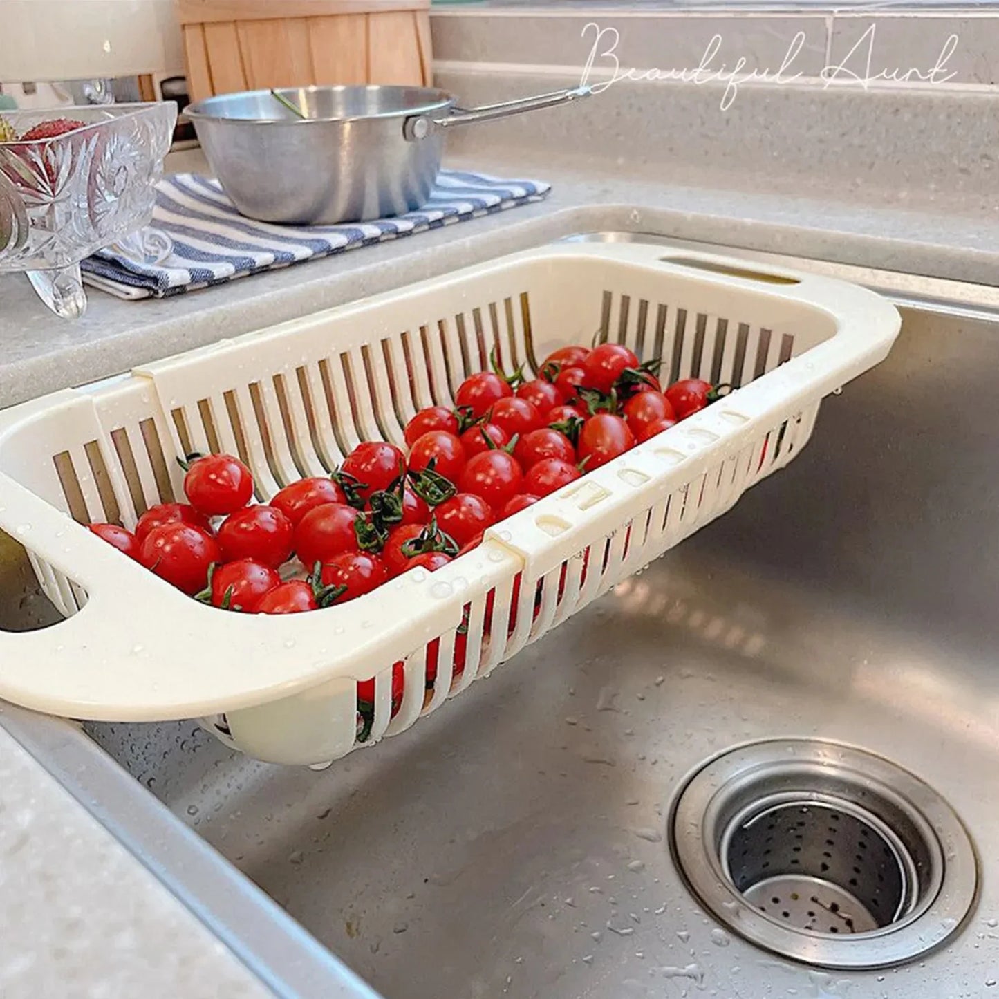 Smart basket for sink in different sizes. Wash vegetables, fruit and all kind of food easily and keep it fresh.