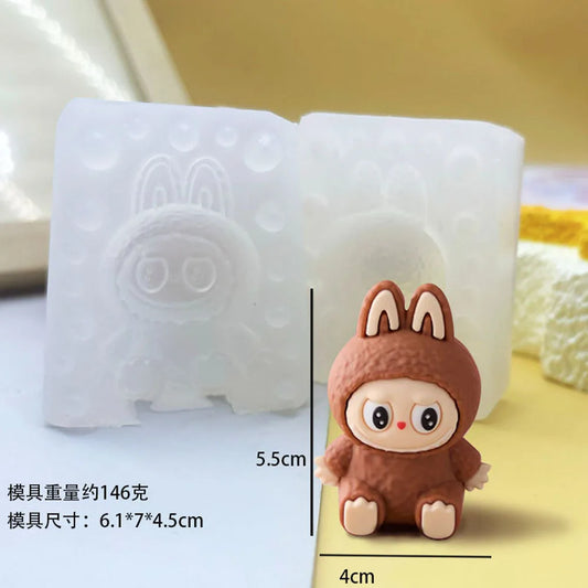 3d Labubu silicon mold.
Use to make cake, chocolate, soap, candle and more.