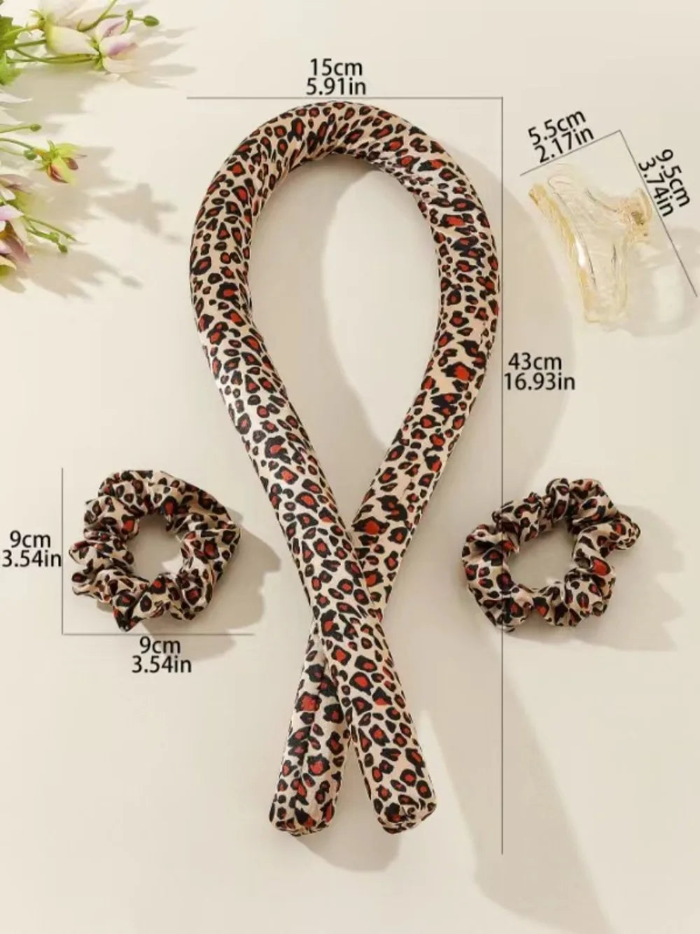 Heatless curling rod headband to get your dream curls without any heat. Silk rollers that don't damage your hair. 
Choose between nice colors.