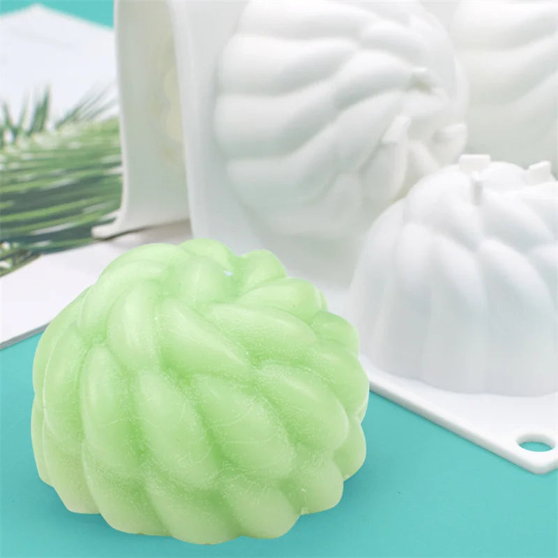 6 cavity raspberry silicone mold to make the famous 3D "trompe l'oeil" pastries.
